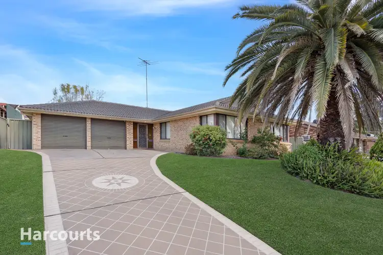 13 Coowarra Drive, St Clair NSW 2759