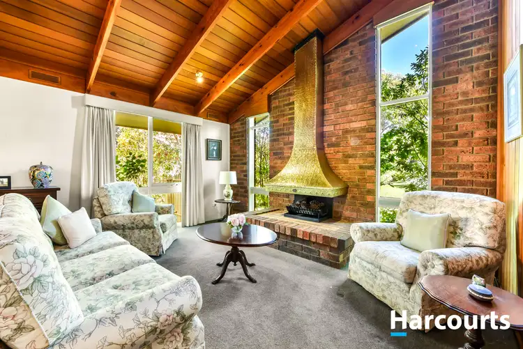 Fourth view of Homely house listing, 33 Carlinga Drive, Vermont VIC 3133