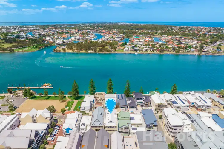 Fourth view of Homely apartment listing, 2/26 Vivaldi Drive, Mandurah WA 6210