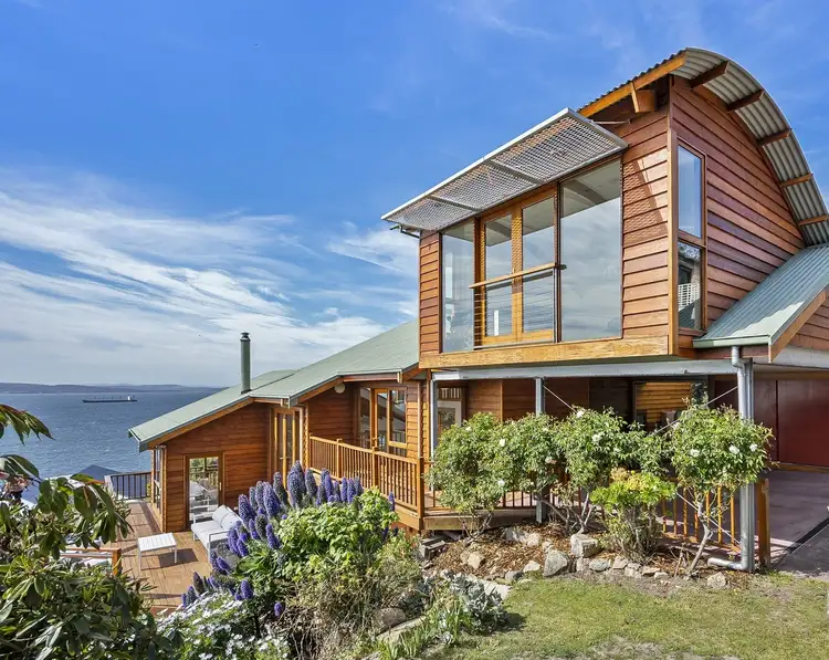 12 Pauldon Drive, Sandy Bay TAS 7005
