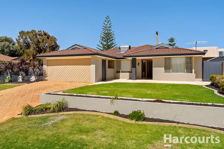Fifth view of Homely house listing, 1 Ozone Court, Halls Head WA 6210