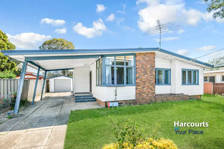 Main view of Homely house listing, 18 Pitcairn Avenue, Lethbridge Park NSW 2770