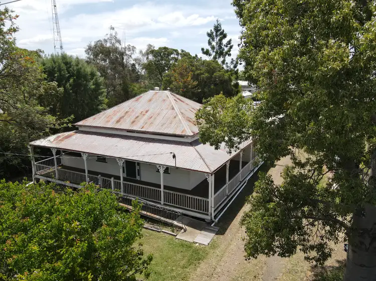 24 Commonwealth Street