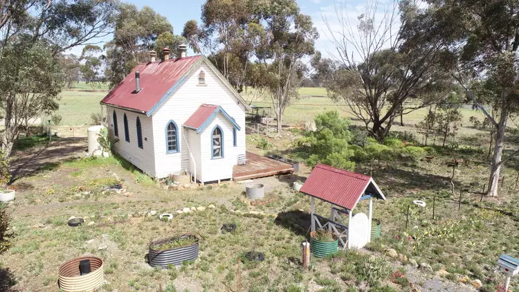2521 Logan Wedderburn Road, Logan VIC 3475
