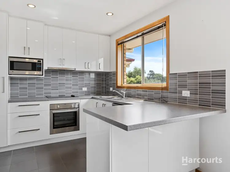 Fifth view of Homely villa listing, 1/584a Main Road, Rosetta TAS 7010