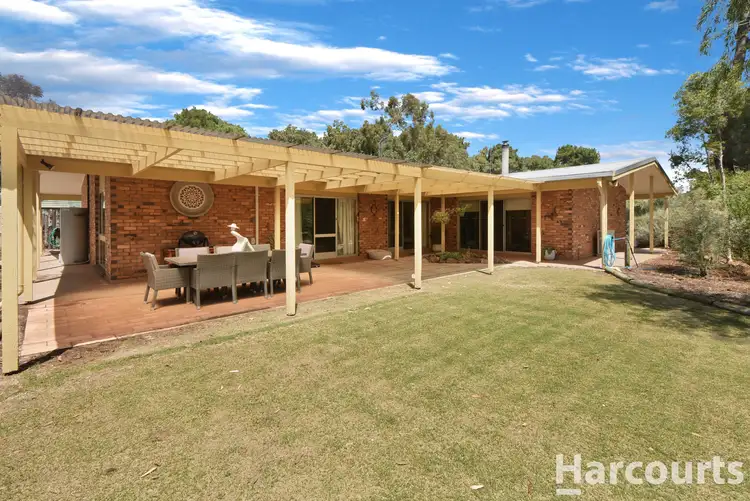 197 Hutchinsons Road, Quantong VIC 3401