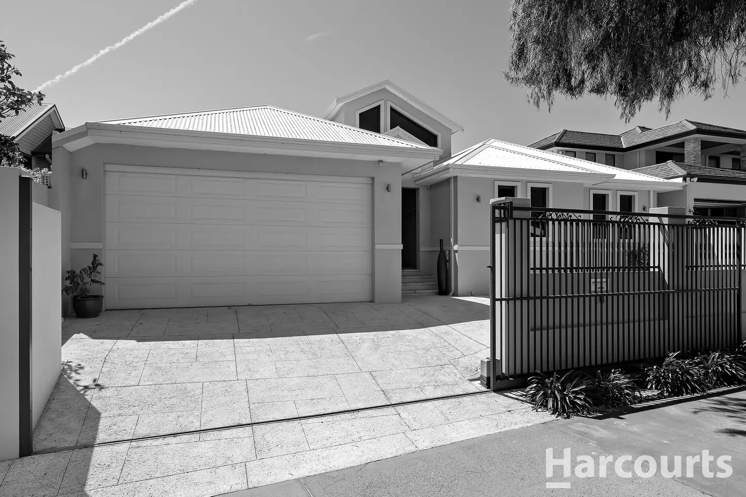 Main view of Homely house listing, 10 Leisure Way, Halls Head WA 6210