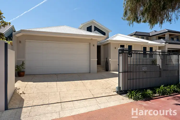 Fifth view of Homely house listing, 10 Leisure Way, Halls Head WA 6210