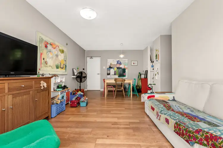 Sixth view of Homely unit listing, 8/21 Mcilwraith Street, Auchenflower QLD 4066