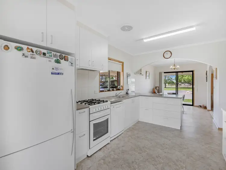 Fifth view of Homely rural property listing, 461 Boralma-Tarrawingee Road, Londrigan VIC 3678