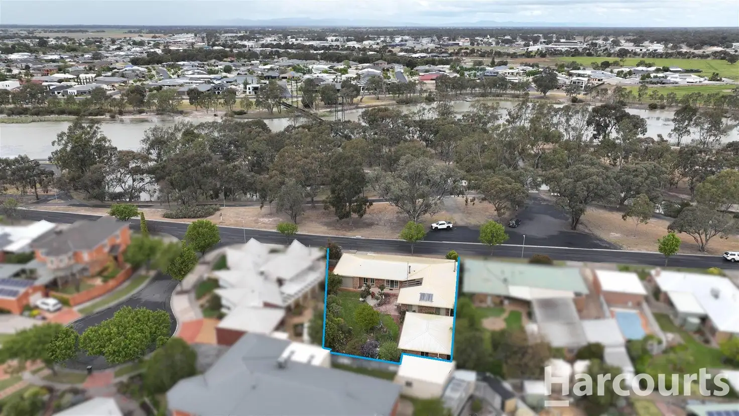 Main view of Homely house listing, 8 Barnes Boulevard, Horsham VIC 3400