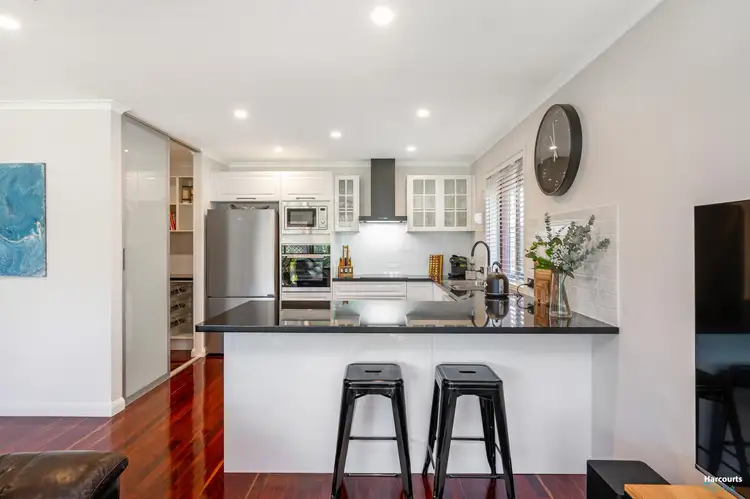 3 Hutley Road, North Haven SA 5018