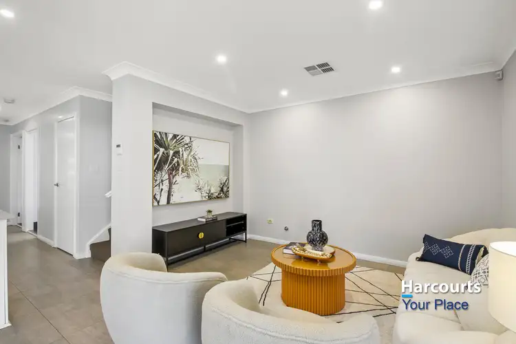 Second view of Homely house listing, 22 Mackay Circuit, Ropes Crossing NSW 2760