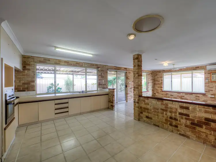 Fifth view of Homely house listing, 7 Pondana Mews, Ballajura WA 6066