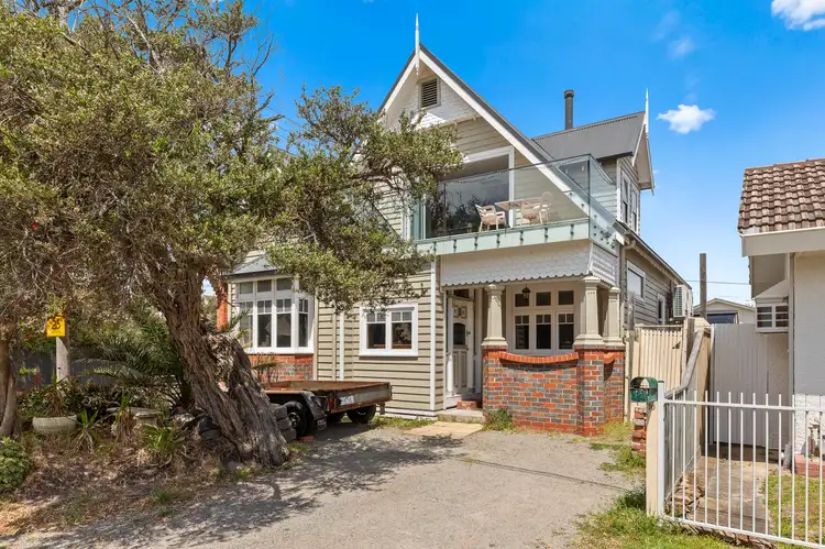 Second view of Homely house listing, 10 Palm Court, Frankston VIC 3199