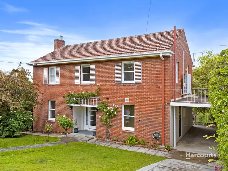 31 Sinclair Avenue