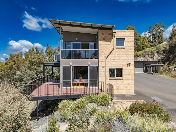 82 White Hills Road, Penguin TAS 7316