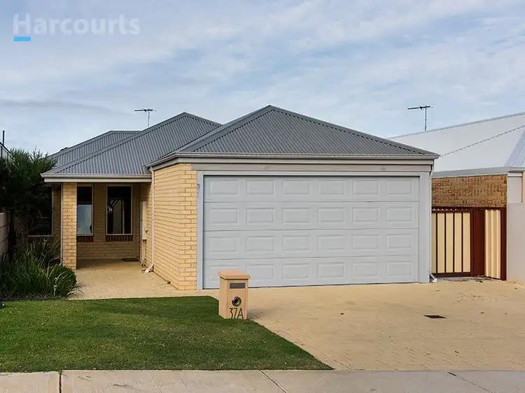 37A Matta Way, Pearsall WA 6065