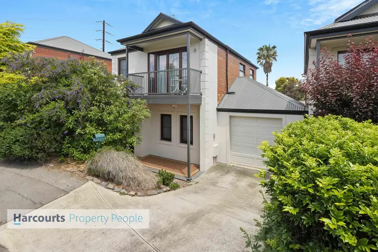 1 Torrens Road