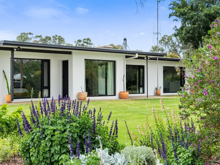 47 Burton Street, Deniliquin NSW 2710