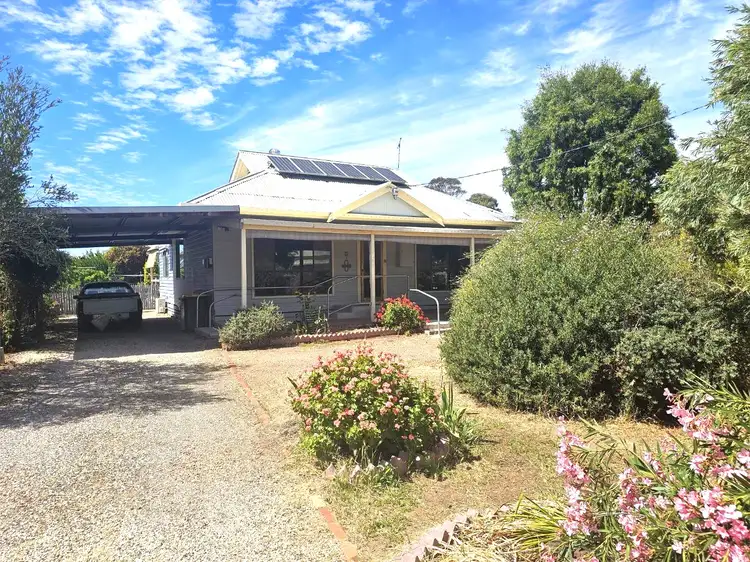 Second view of Homely house listing, 8 Gray Street, Donald VIC 3480