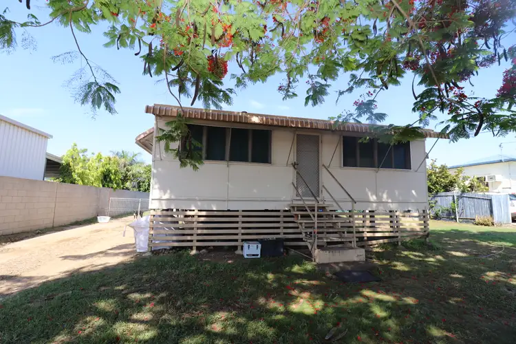 43 Tenth Avenue, Home Hill QLD 4806