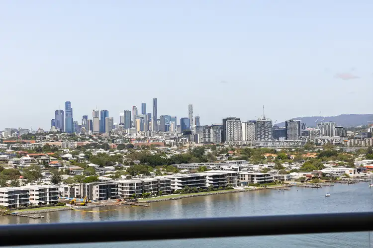 11907/8 Harbour Road, Hamilton QLD 4007