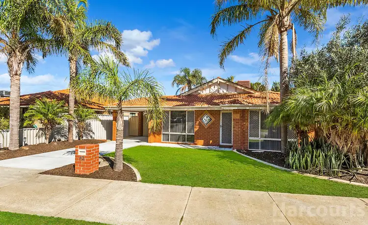 42 Mornington Boulevard, Waikiki WA 6169