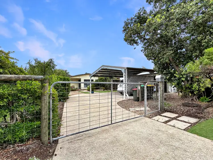 Main view of Homely house listing, 33 Belbowrie Parade, Maloneys Beach NSW 2536