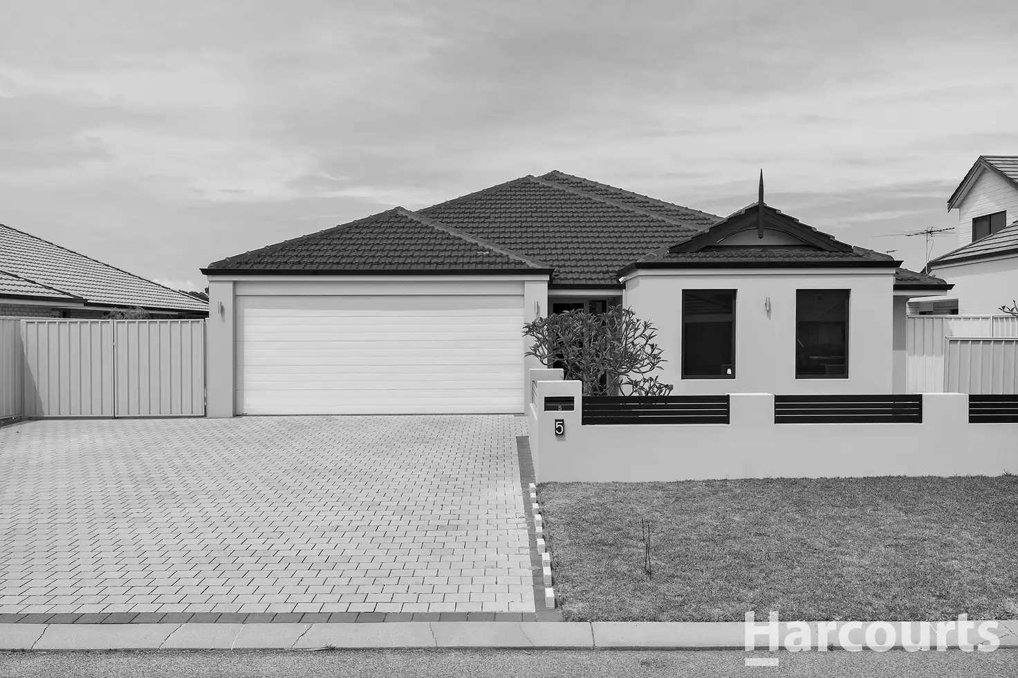 Main view of Homely house listing, 5 Anglesea Way, Madora Bay WA 6210