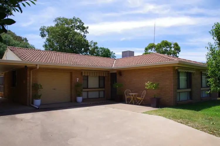 7 Cormie Avenue, Wee Waa NSW 2388