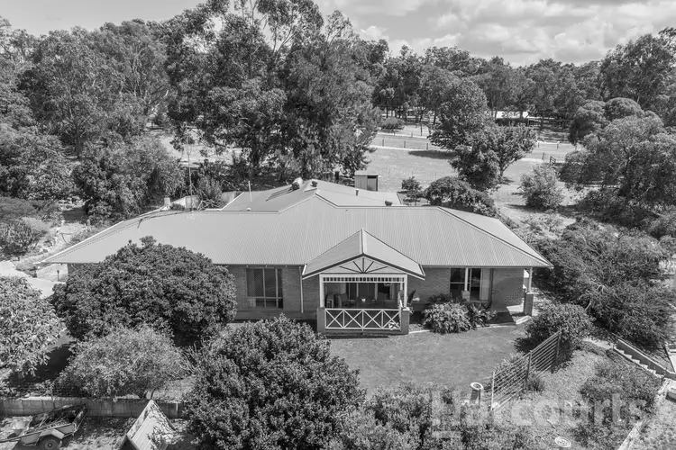 28 Thompson Crescent, Lake Clifton WA 6215