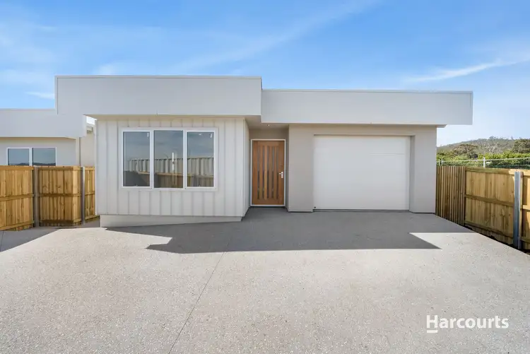 2/9 Lowmore Avenue, Rokeby TAS 7019