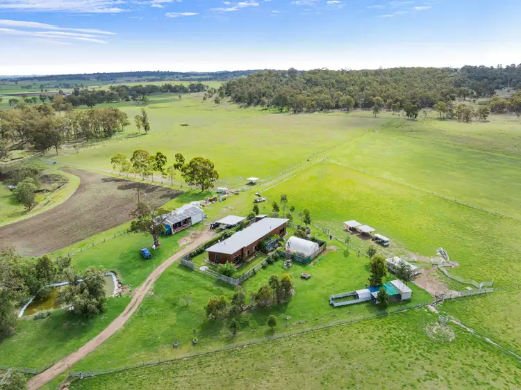 117 Douglas-Plainby Road
