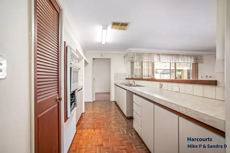 Seventh view of Homely house listing, 5 Holland Place, Wilson WA 6107