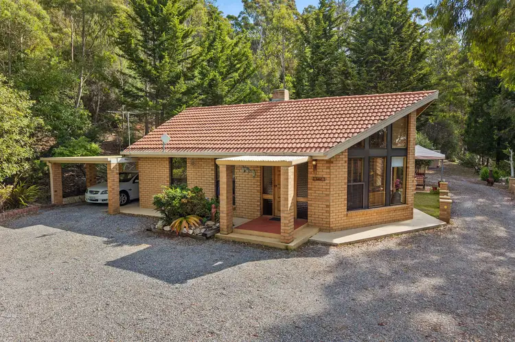 10 Barra Road, Deloraine TAS 7304