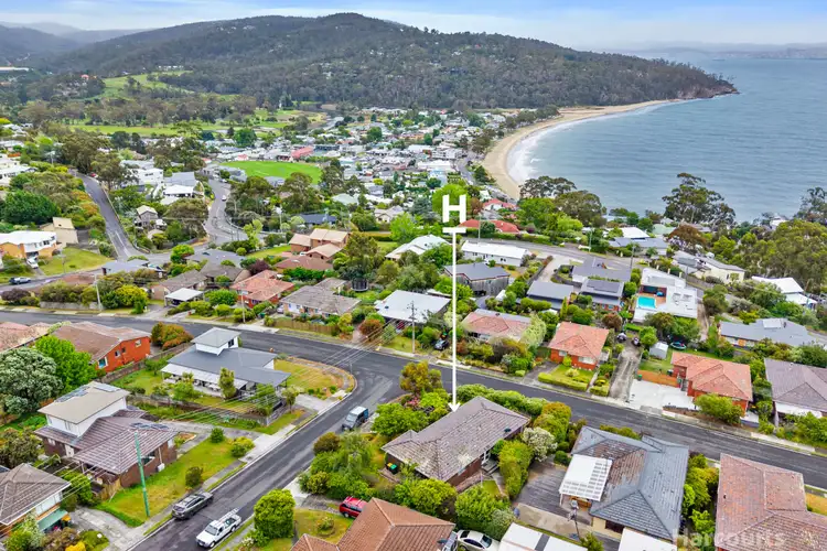20 Kunama Drive, Kingston Beach TAS 7050