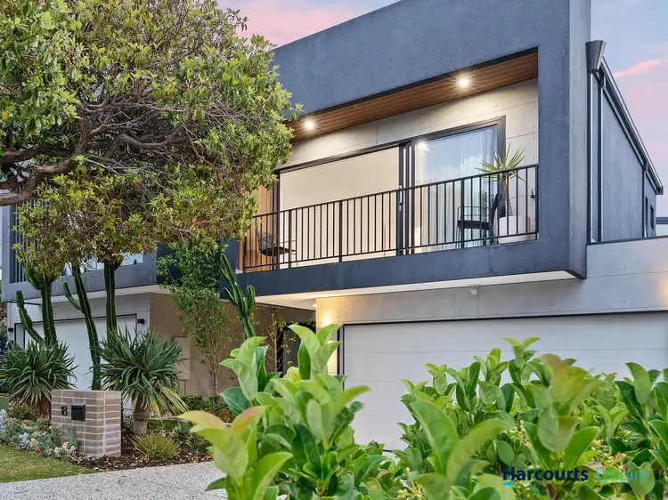 18a Helmsley Street