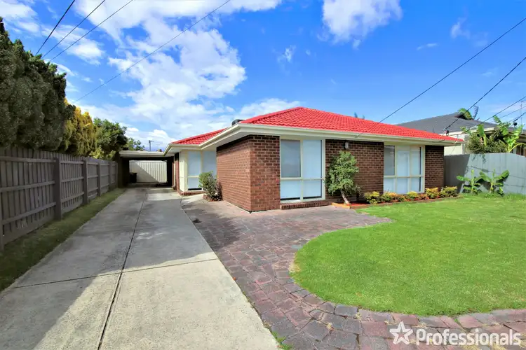 Second view of Homely house listing, 18 Melanie Close, Keysborough VIC 3173