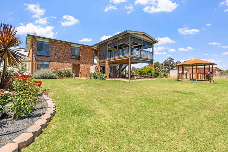 25 Burton Street, Manjimup WA 6258