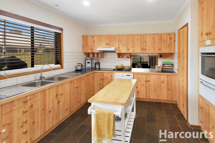 Sixth view of Homely house listing, 6 Heslop Court, Horsham VIC 3400