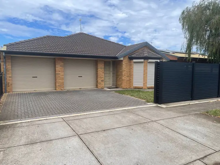 10 Stuart Street