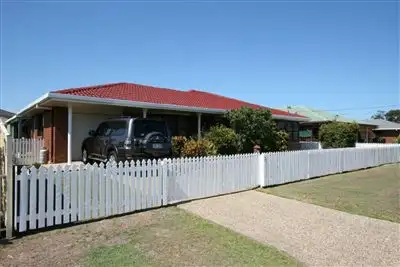 3 Banks St, Banksia Beach QLD