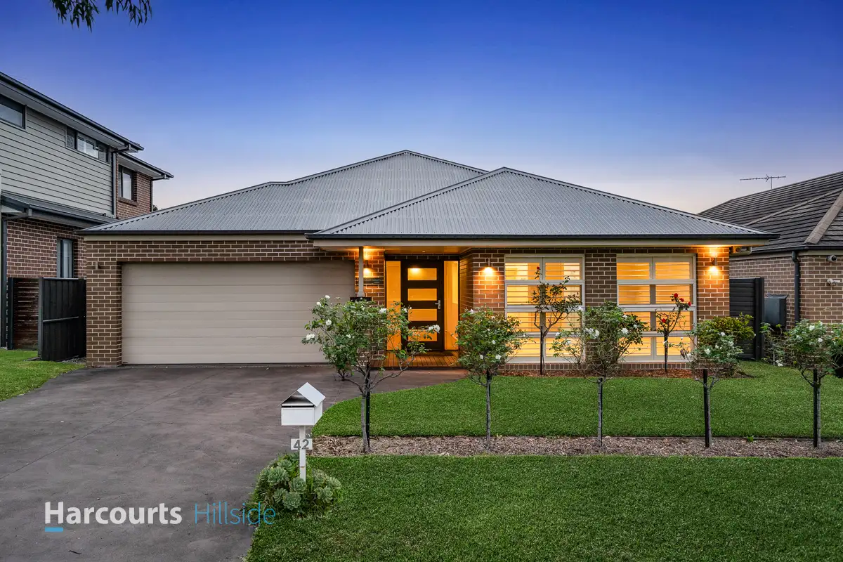 Main view of Homely house listing, 42 Hadley Circuit, Beaumont Hills NSW 2155