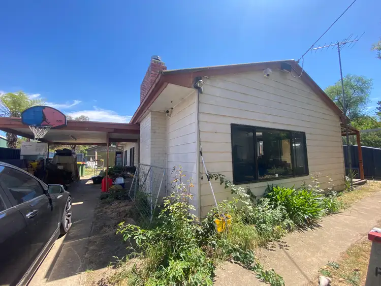 Second view of Homely house listing, 3 Paynes Avenue, Alexandra VIC 3714