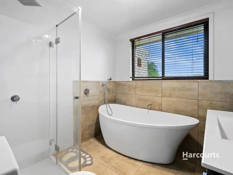 16 Walker Street, Wynyard TAS 7325