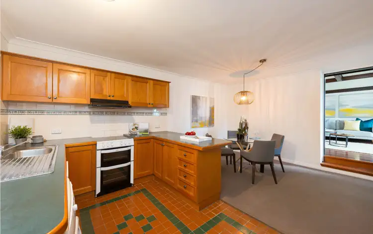 Fourth view of Homely unit listing, 2/10 Belgrave Street, Petrie Terrace QLD 4000