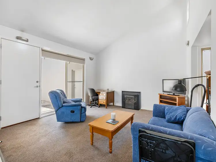 Fifth view of Homely townhouse listing, 1/50 Dixon Street, Wangaratta VIC 3677