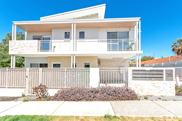 6/35 Joyce Street, Scarborough WA 6019