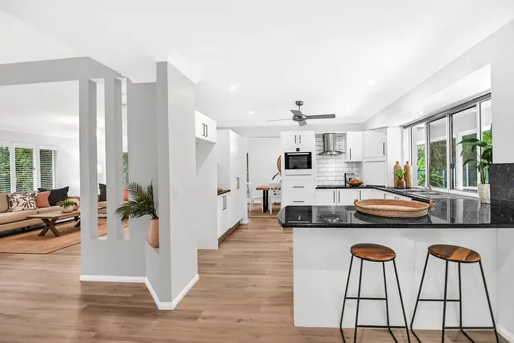Sixth view of Homely house listing, 8 Benalla Court, Parkwood QLD 4214